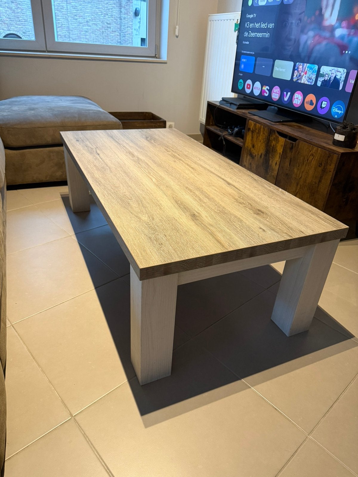 Salontafel, Ophalen
