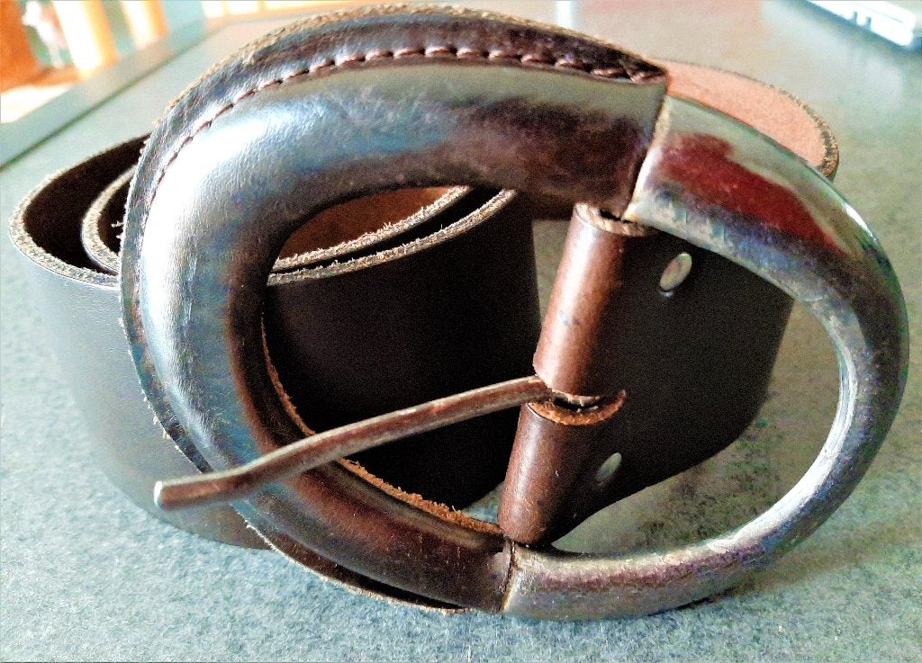 Te koop: Mooie brede bruine lederen riem "Josephine&Co", Ophalen, 80 tot 90 cm, Heupriem, Zo goed als nieuw