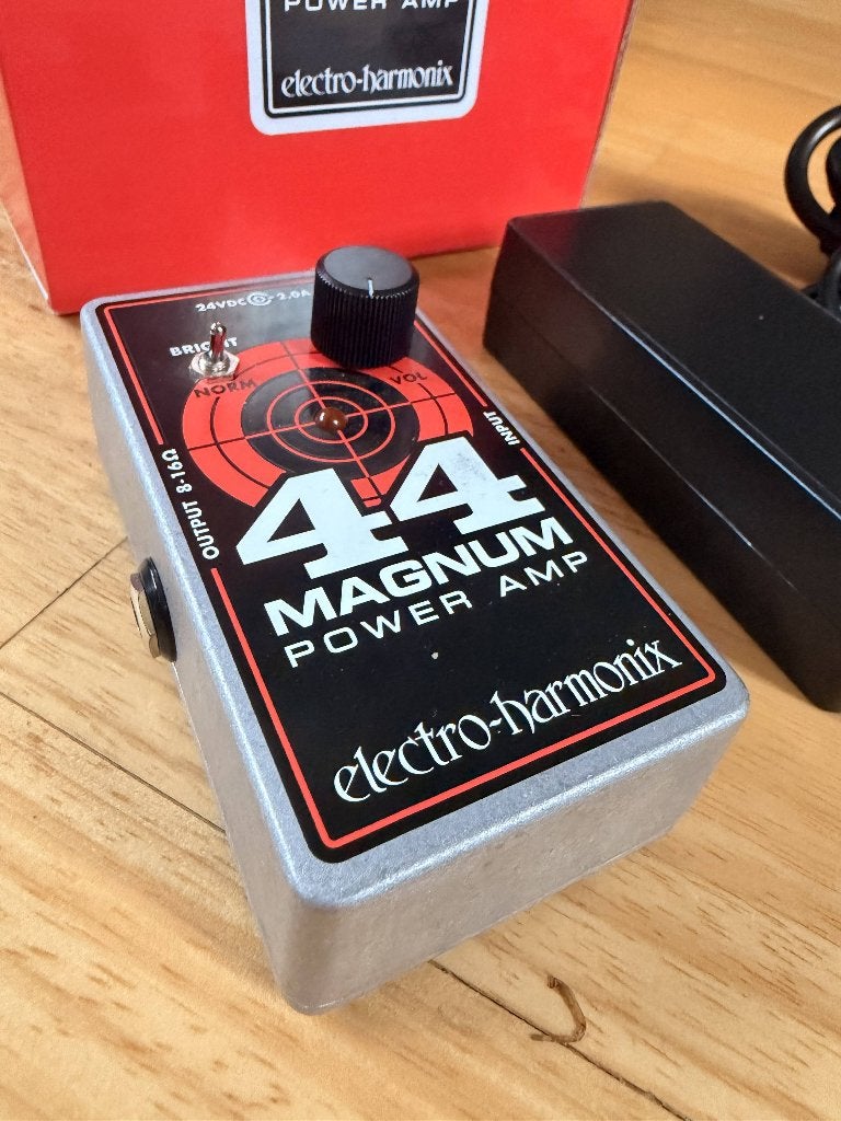 electro-harmonix ehx Magnum 44 - Power amp / eindversterker, Muziek en Instrumenten, Ophalen of Verzenden, Zo goed als nieuw, Gitaar