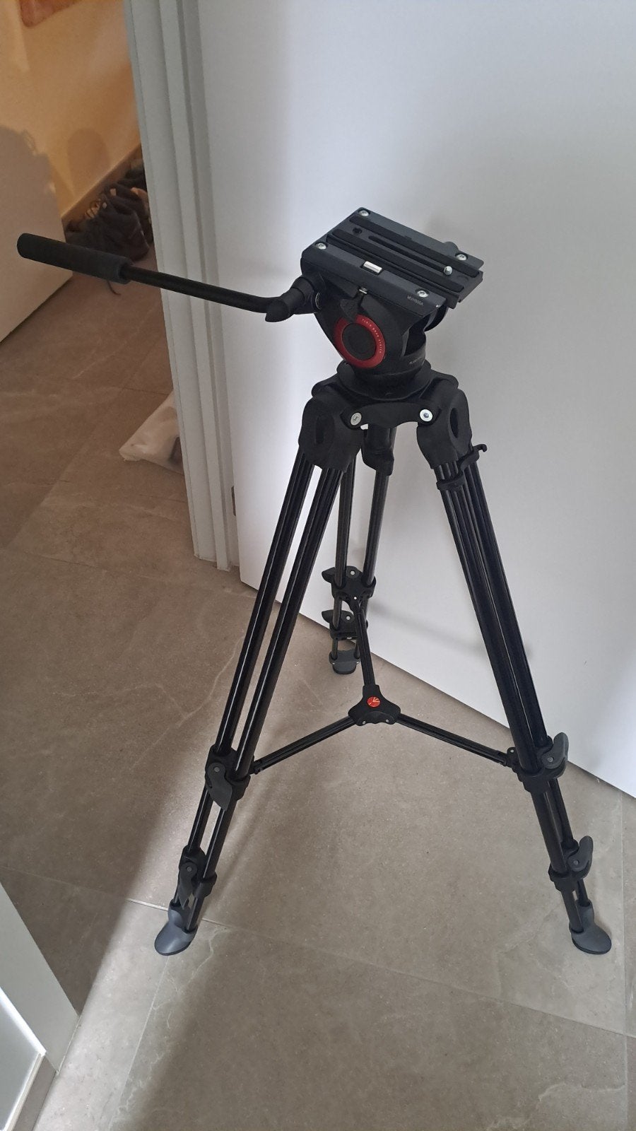 Manfrotto MVK502AM Professional Video Tripod Kit (MVT502AM +, Audio, Tv en Foto, Ophalen, Zo goed als nieuw, Manfrotto