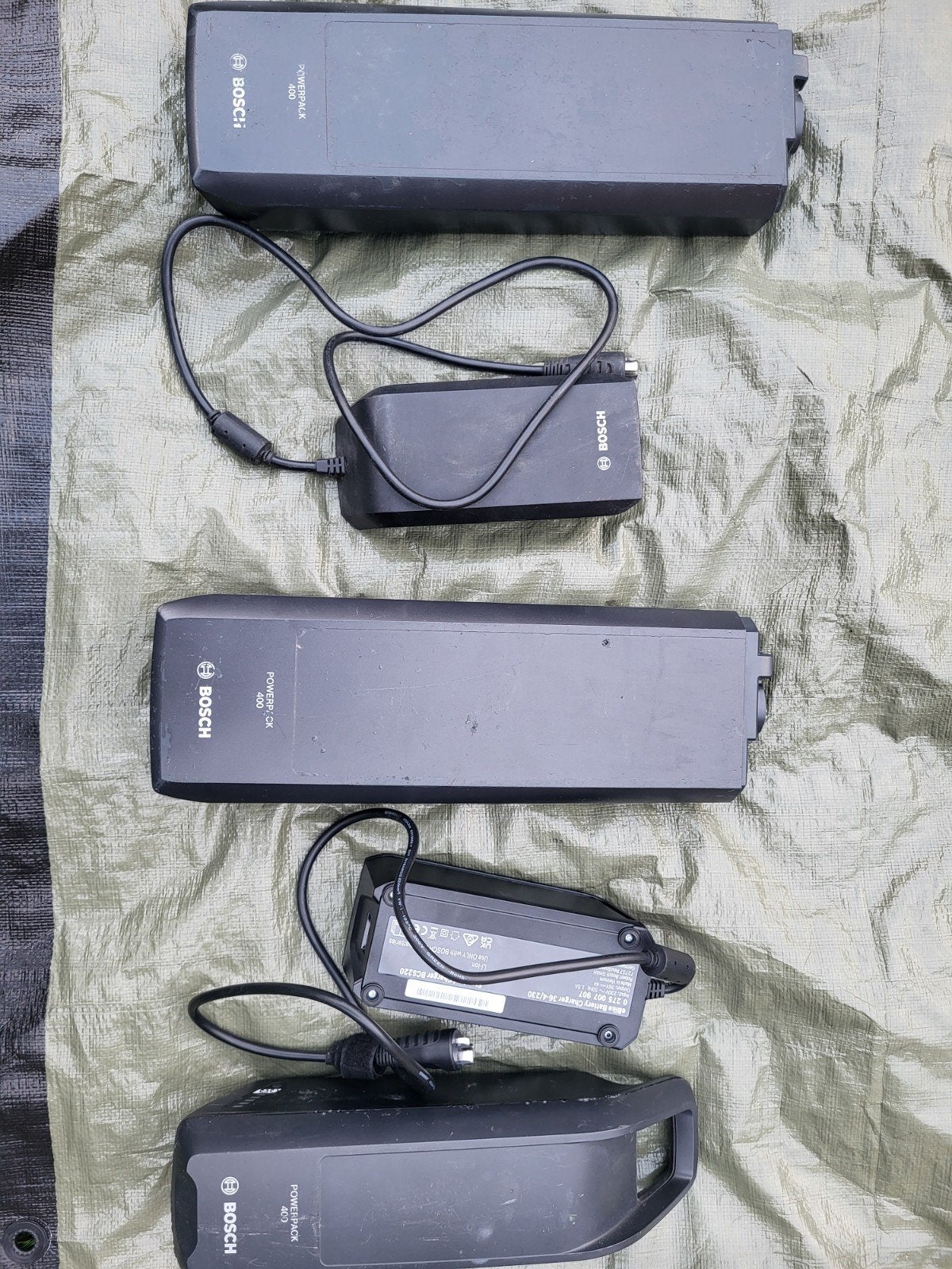 Bosch accu met lader (defect)