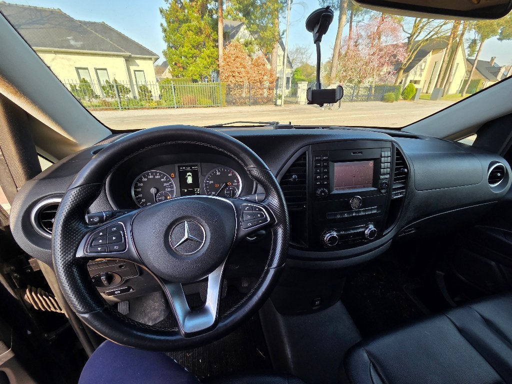 Mercedes vito viano 116cdi automaat 9zit Bj 2018, Auto's, Automaat, Achterwielaandrijving, 4 cilinders, Zwart