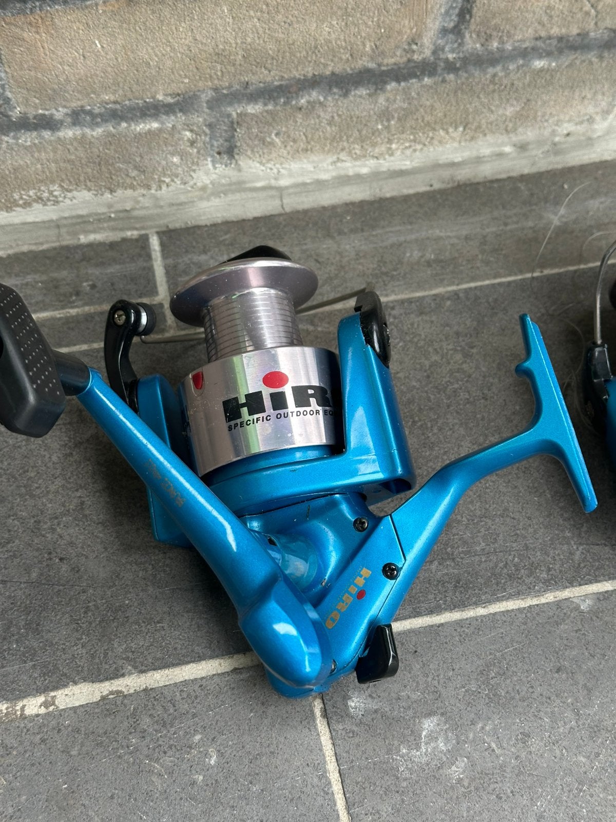 Vismolen nomura HIRO FDH 6004 (4 ball bearing), Ophalen, Zo goed als nieuw, Molen