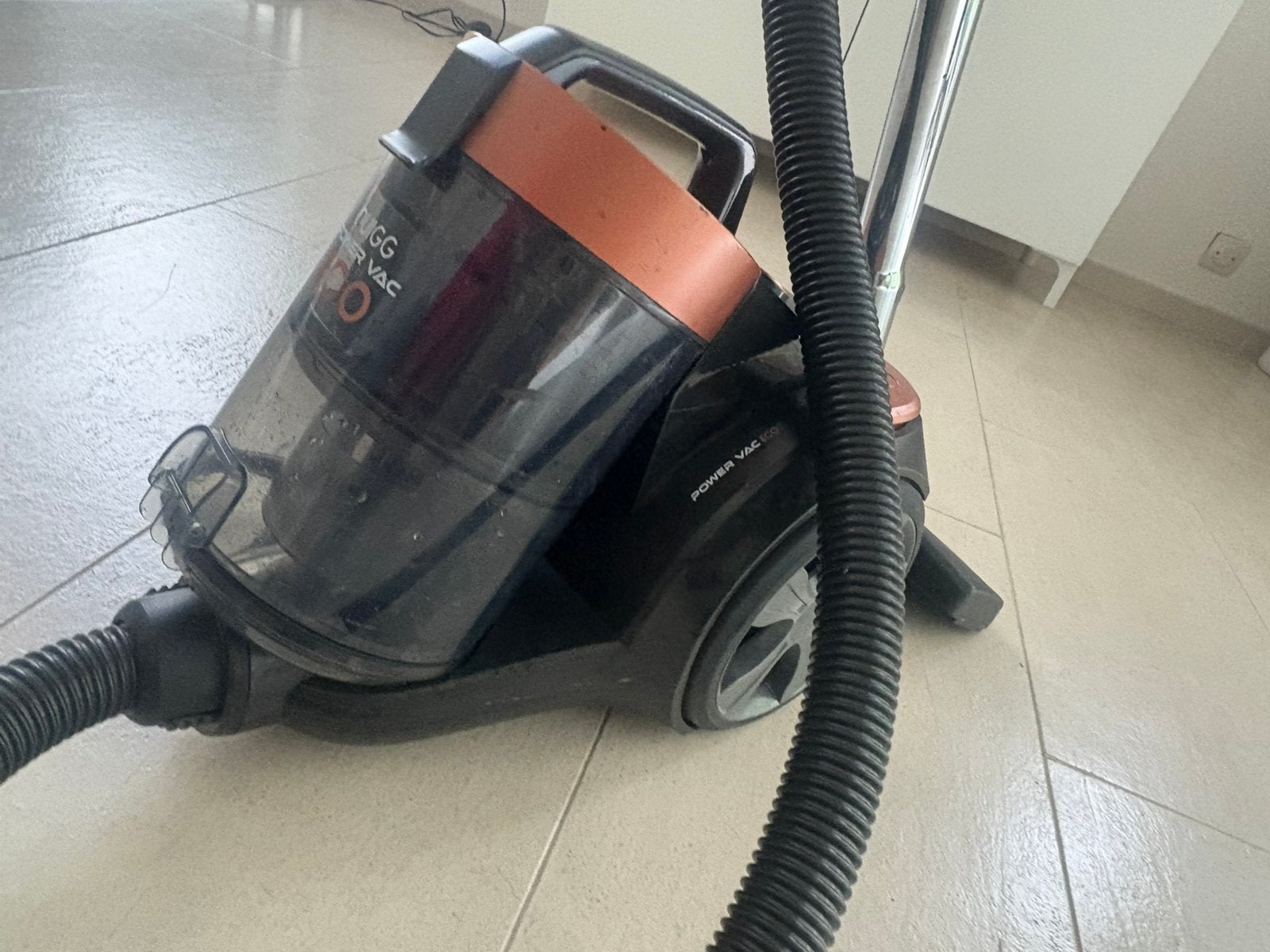 Quigg Eco stofzuiger, Elektronische apparatuur, Stofzuigers, Ophalen, Overige merken, Gebruikt, Geschikt voor harde vloeren