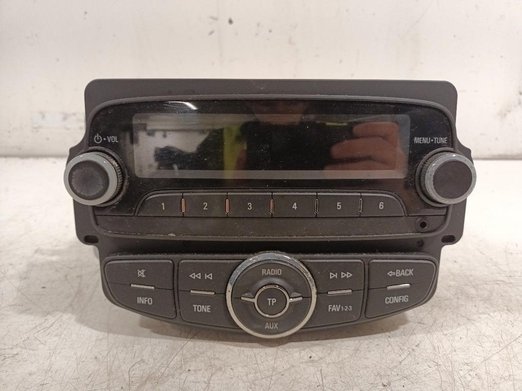 Radio Opel Corsa, Enlèvement ou Envoi, Van der Ven Autorecycling B.V., Onderdelen@venauto.nl, Ettenseweg 76, 4706 PB Roosendaal, The Netherlands