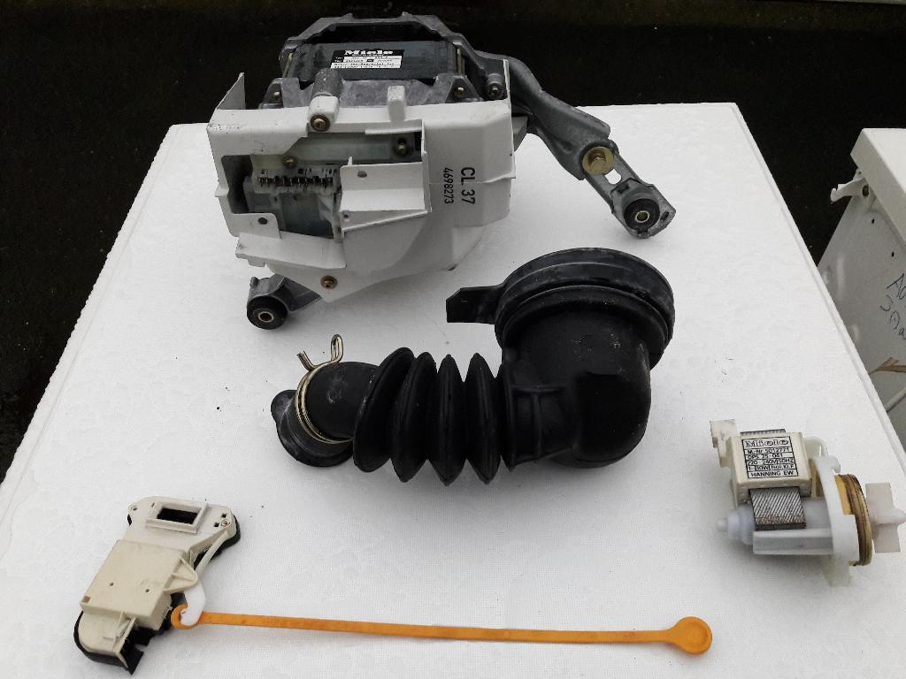 Onderdelen voor Miele wasautomaten, Elektronische apparatuur, Ophalen of Verzenden