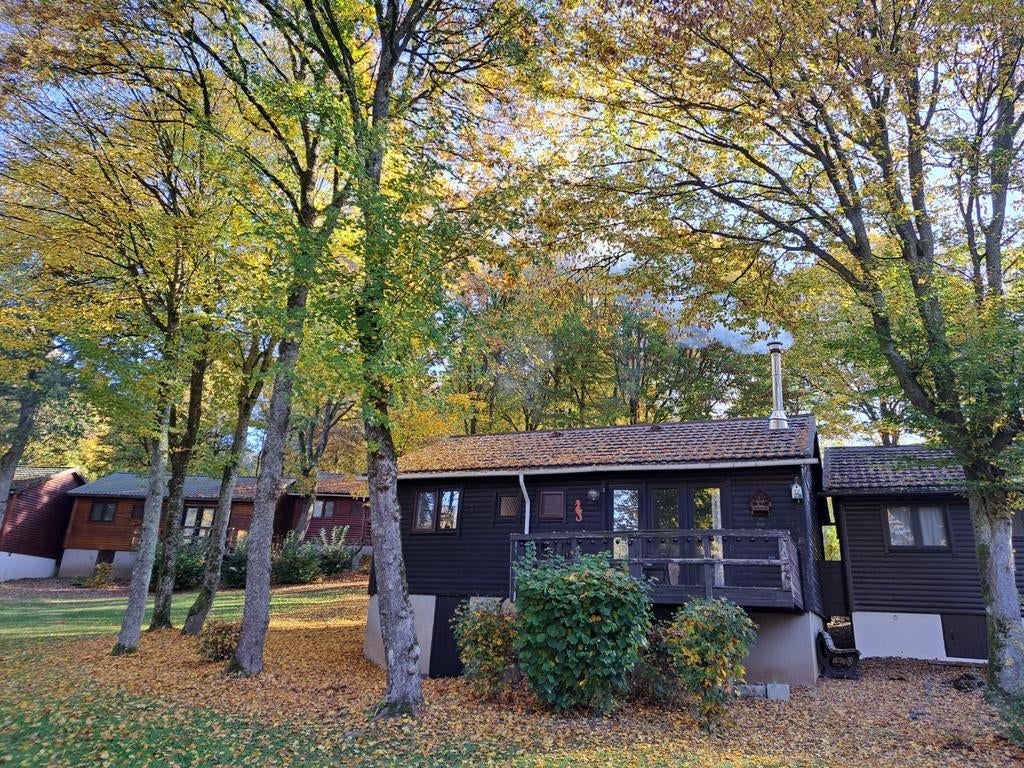 Gezellig chalet in de Belgische Ardennen, 5 personen, 2 slaapkamers, Recreatiepark, Speeltuin