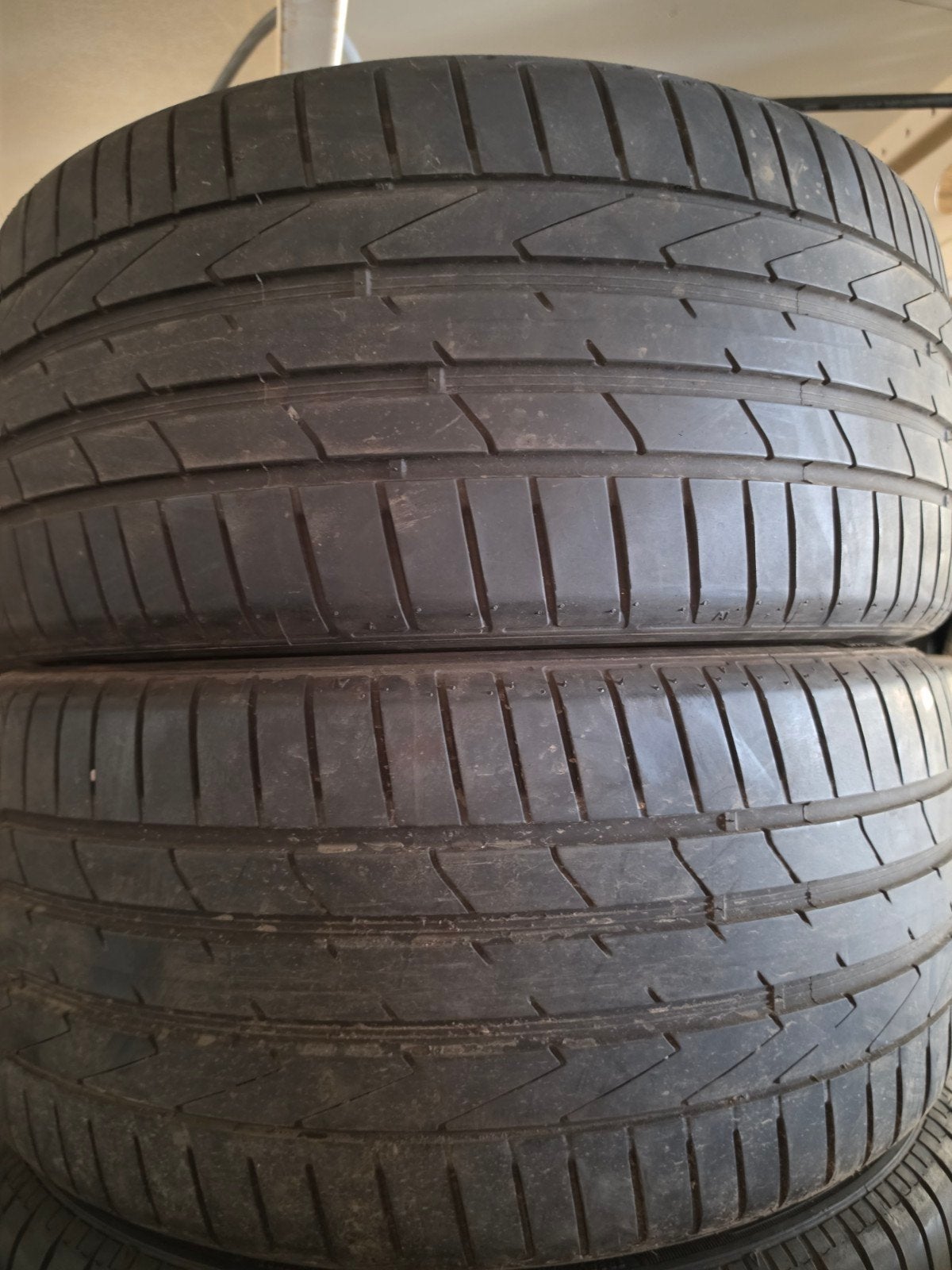 Hankook 245/40r18 45€ chacun avec sièges, Enlèvement ou Envoi