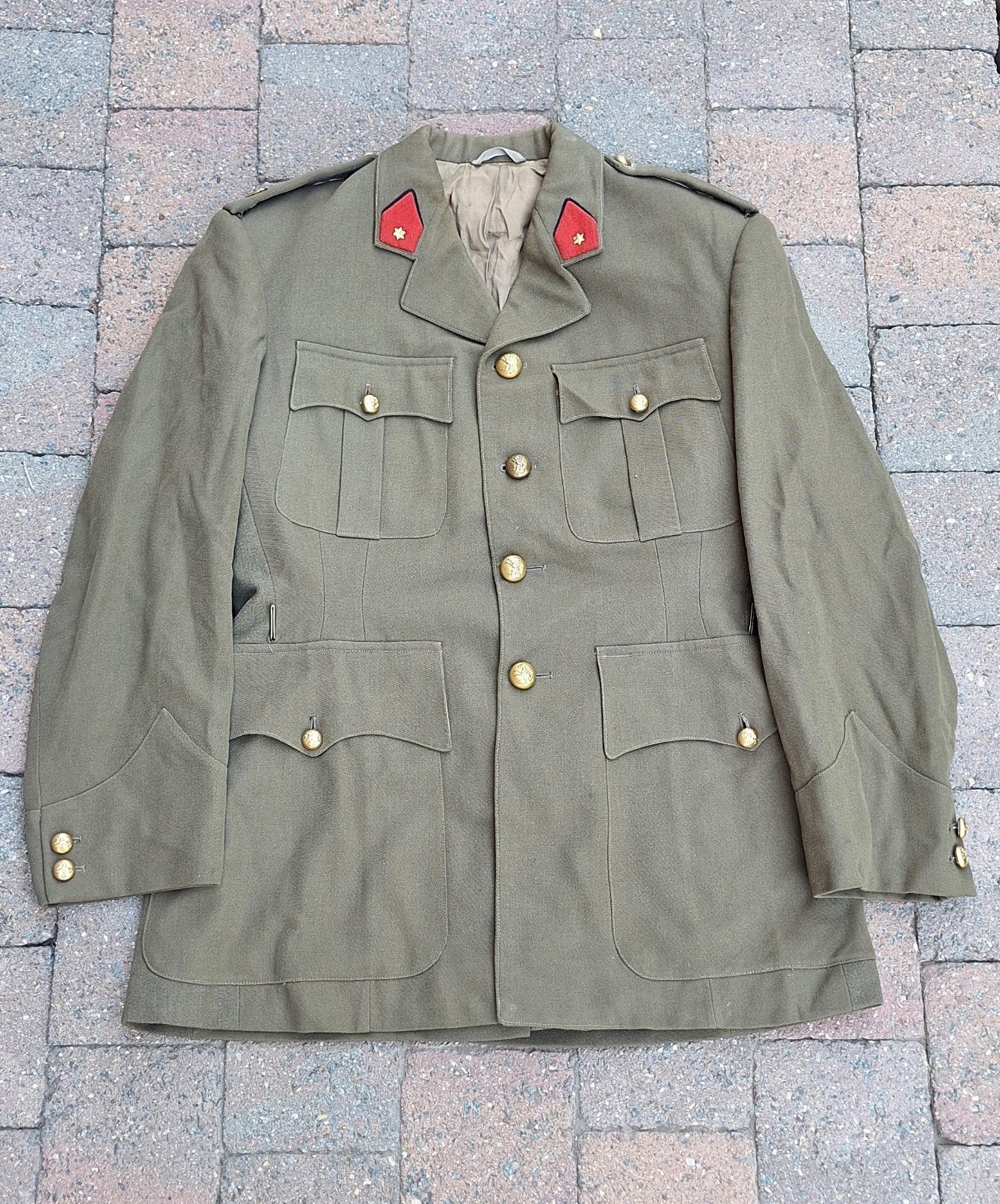 Veste Belge, Enlèvement
