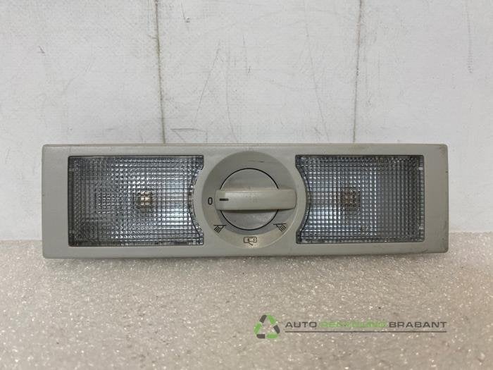 Eclairage intérieur arrière d'un Volkswagen Polo, Autos : Pièces & Accessoires, Volkswagen, -, 3 mois de garantie, Utilisé