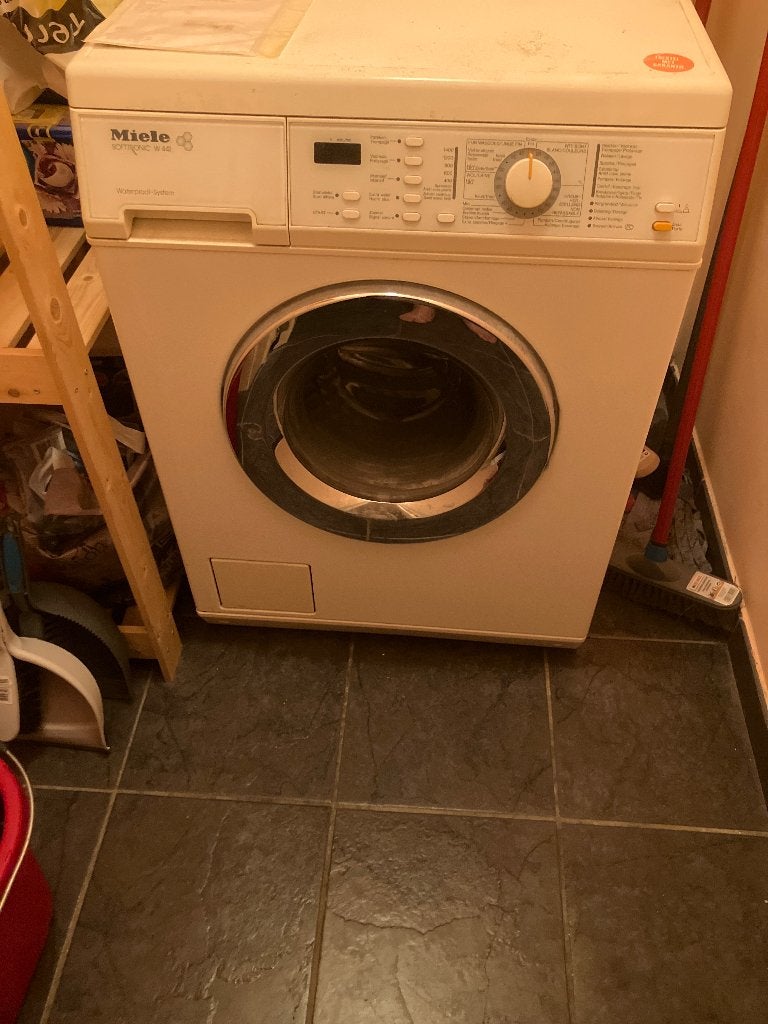 Washing machine, Gebruikt, 4 tot 6 kg, 1600 toeren of meer, Voorlader