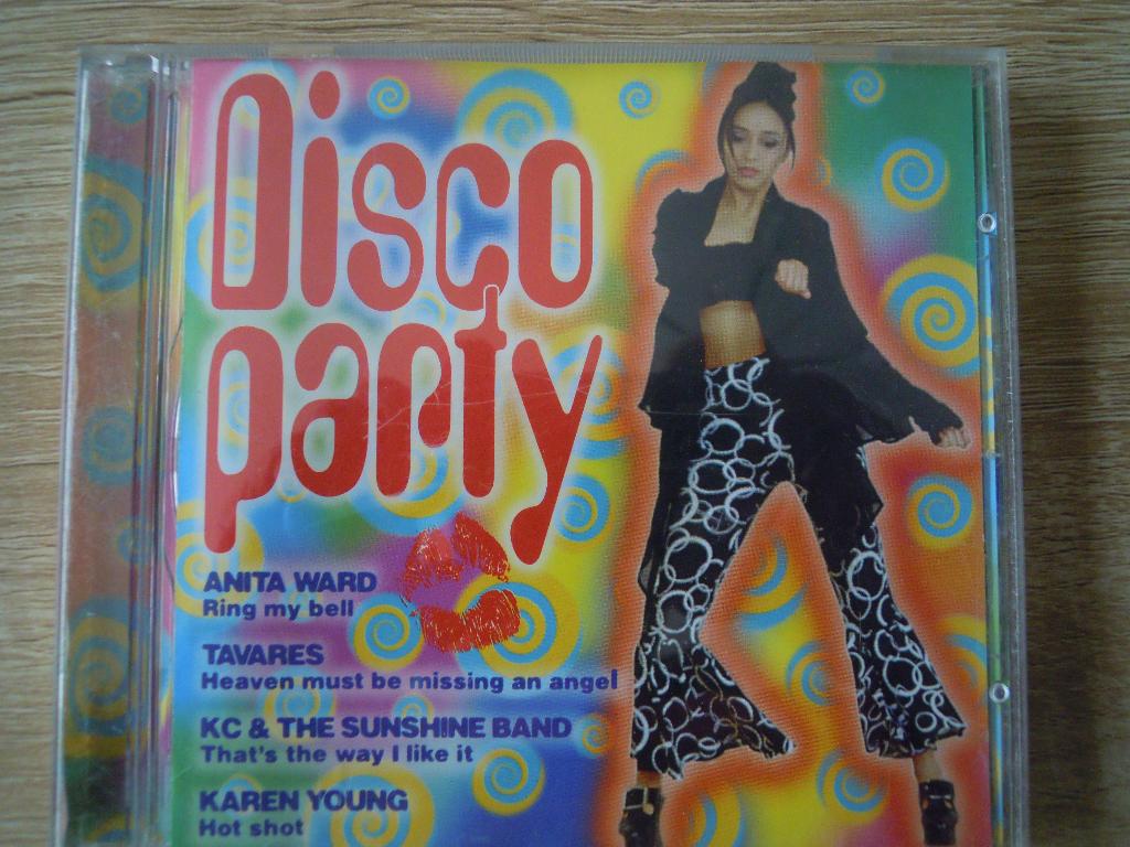 Disco Party (cd), CD & DVD, CD | Dance & House, Enlèvement ou Envoi, Comme neuf, Disco