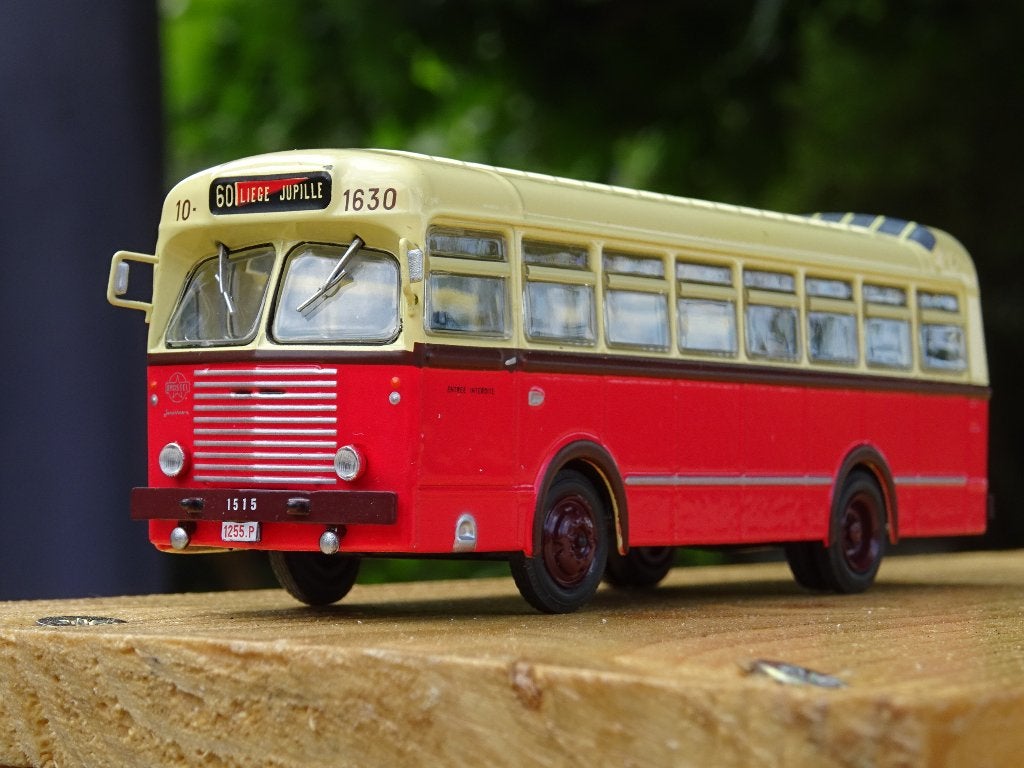 1957 Belgische Bus Brossel Jonckheere - 1/72, Ophalen of Verzenden, Zo goed als nieuw, Bus of Vrachtwagen