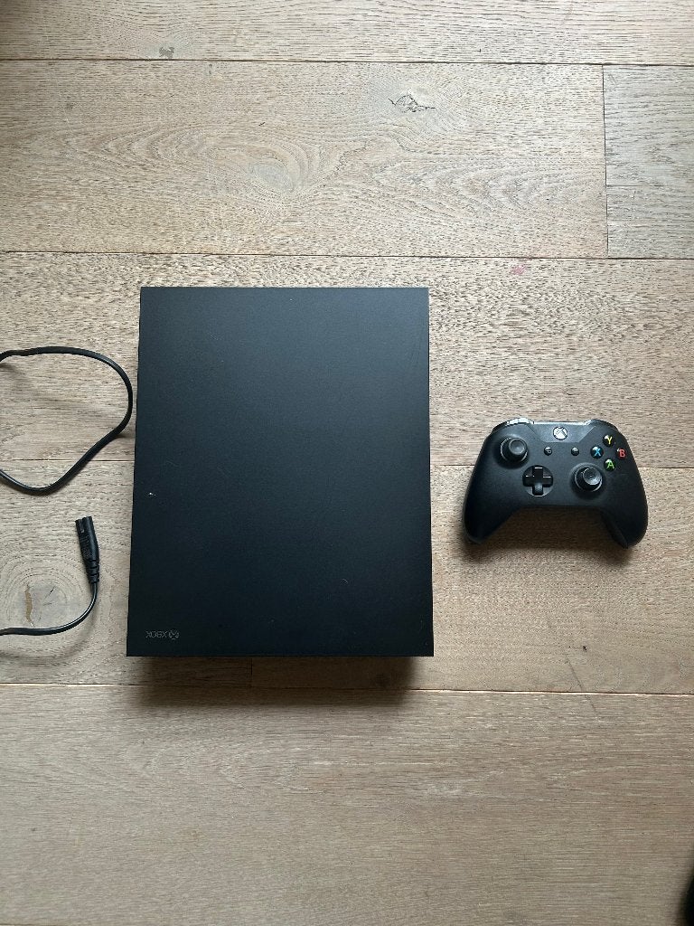 Xbox 1X, Games en Spelcomputers, Ophalen of Verzenden, Zo goed als nieuw, Controller, Xbox Series X