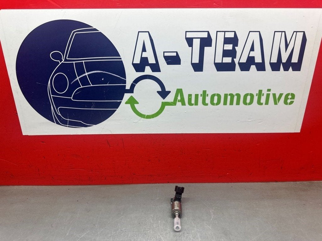 INJECTOR BRANDSTOF Citan (415.7) (|H8201438013|), Gebruikt, Mercedes-Benz, Dialog.mb@mercedes-benz.com, Mercedes-Benz AG