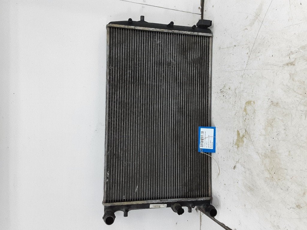RADIATEUR EAU Volkswagen Polo IV (9N1 / 2/3) (6Q0121253R), Volkswagen, Mevr. I. Hauben, Utilisé, Rue de l'Espoir 34 34
4030  GRIVEGNÉE, BE