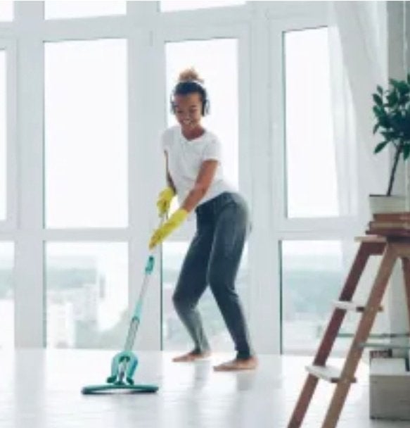 Schoonmaak hulp, poetsvrouw, huishoudelijke hulp, Overige uren, Starter, Overige vormen, Geschikt als bijbaan