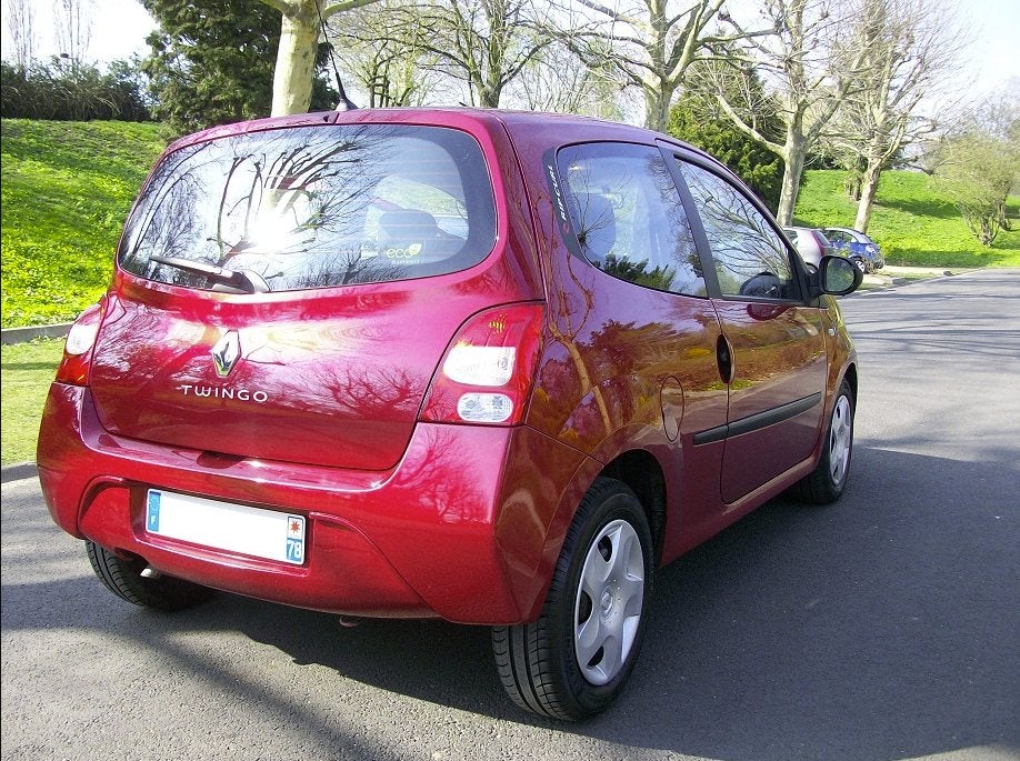pare choc arrière renault twingo II (2) encore dans sa boite, Neuf, Arrière, Pare-chocs, Renault