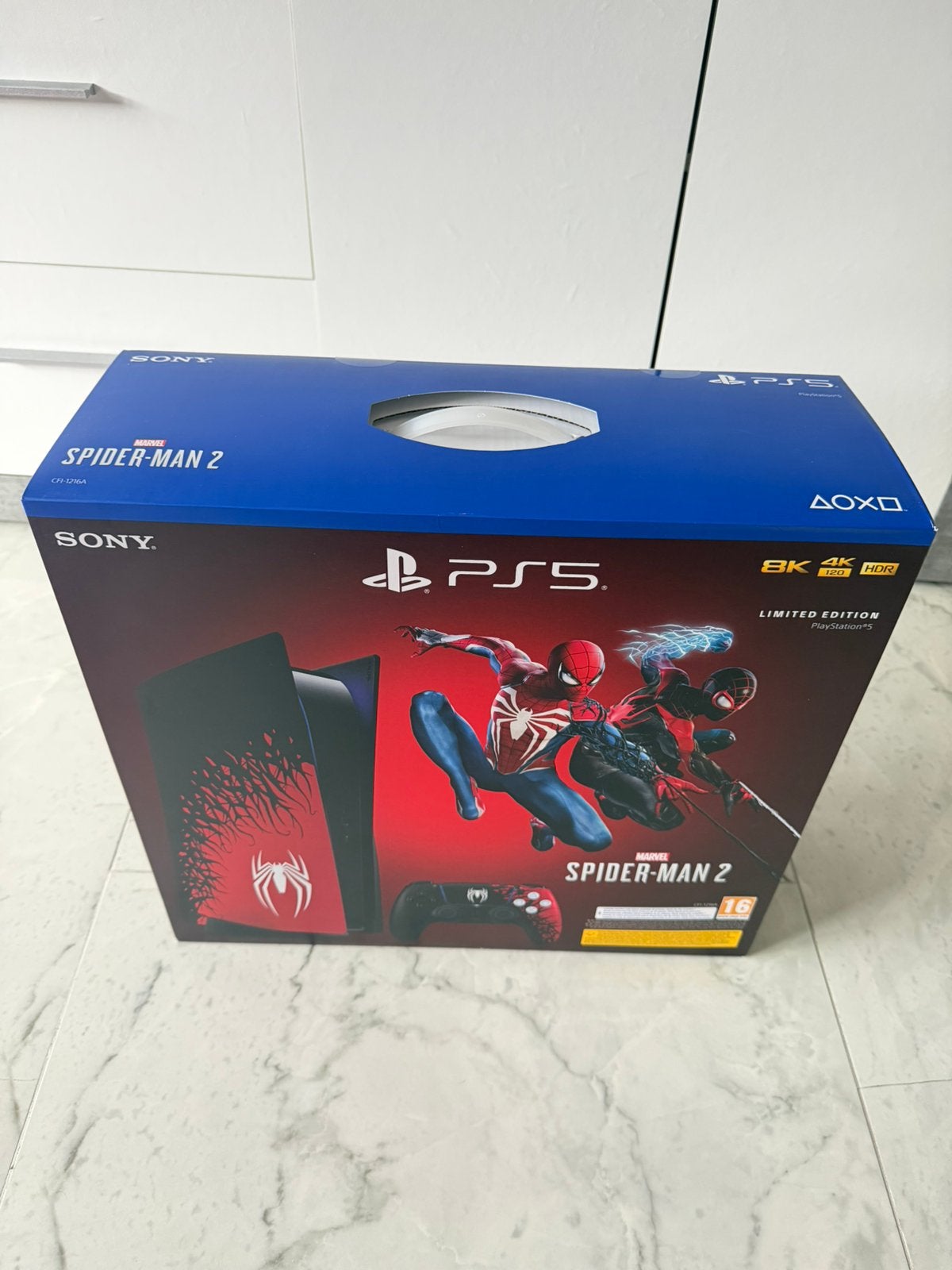 PS5 Spider-Man 2 Limited Edition Bundle – Nieuw & Geseald, Games en Spelcomputers, Ophalen, Zo goed als nieuw