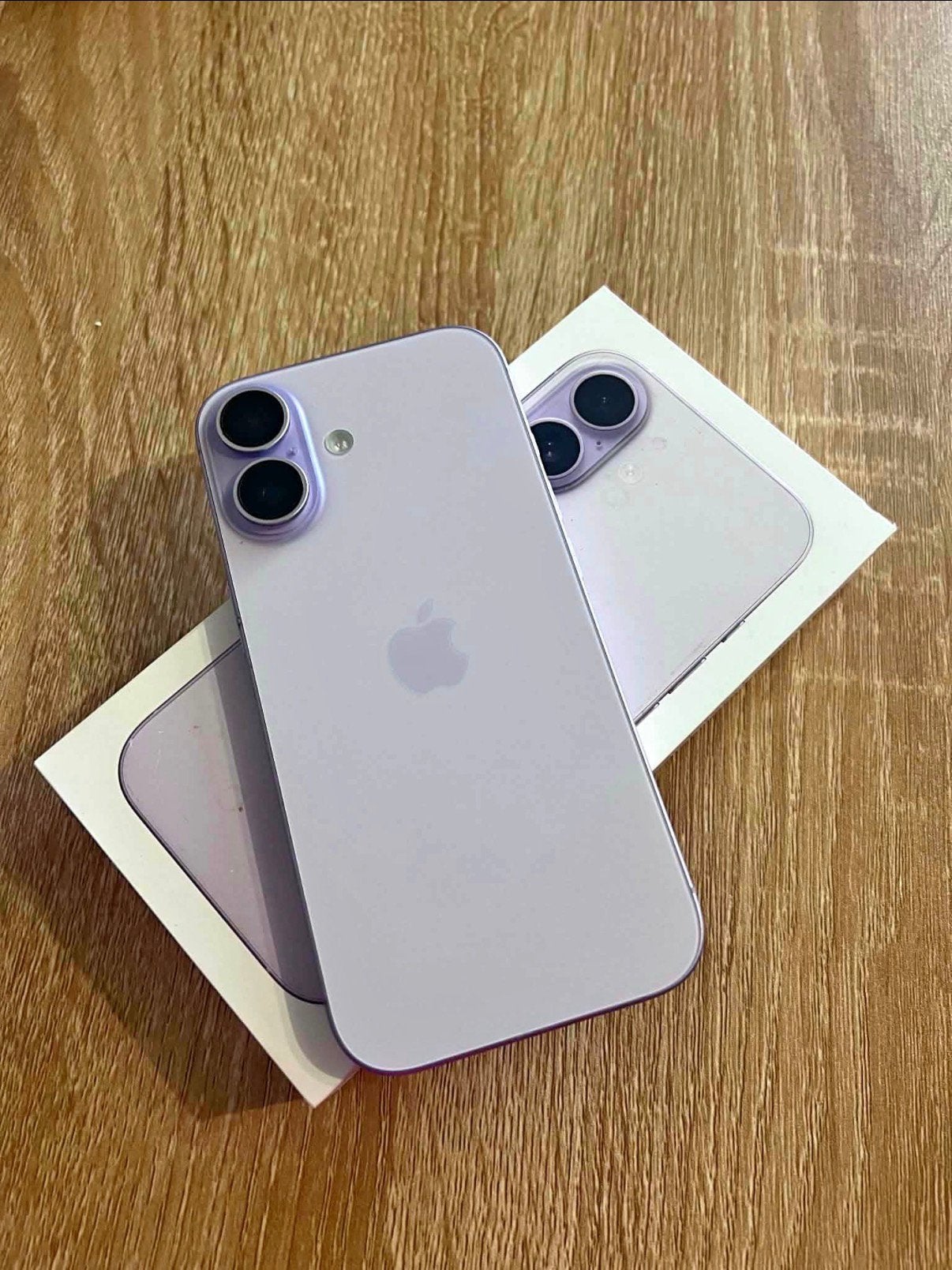 iPhone 17 Lavande, 94 %, Comme neuf, Enlèvement, Sans abonnement