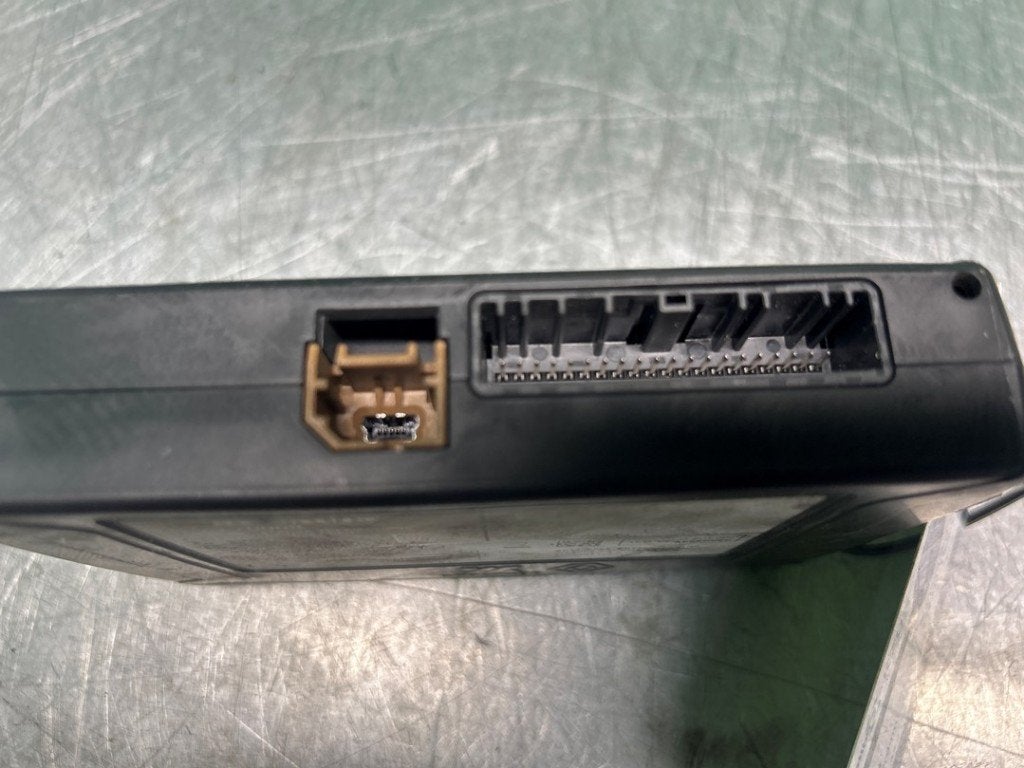 COMPUTER DIVERSEN Trafic Passenger (1JL / 2JL / 3JL / 4JL), Auto-onderdelen, Gebruikt, Renault, Peter-Huppertz-Straße 5
51063  Köln, DE