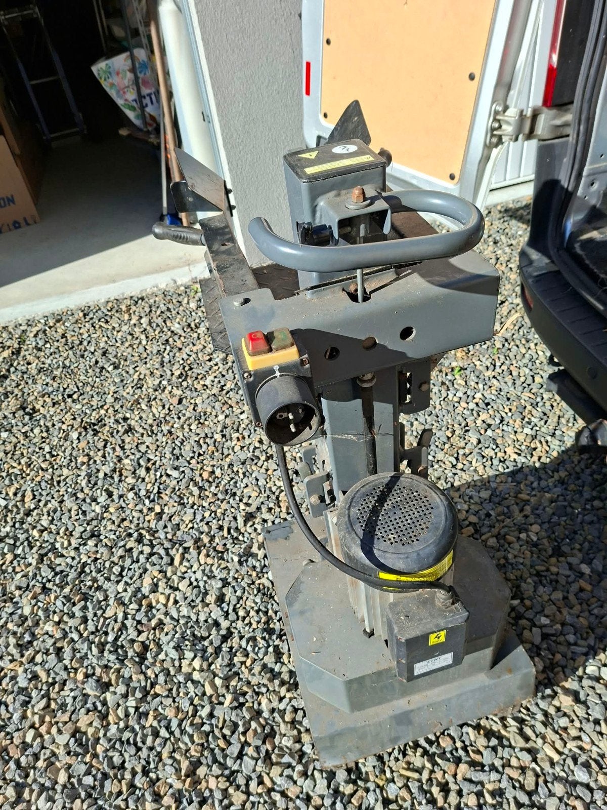 Fendeuse de bûches verticale électrique 7T – Stahlmann LS75, Jardin & Terrasse, Enlèvement, Électrique