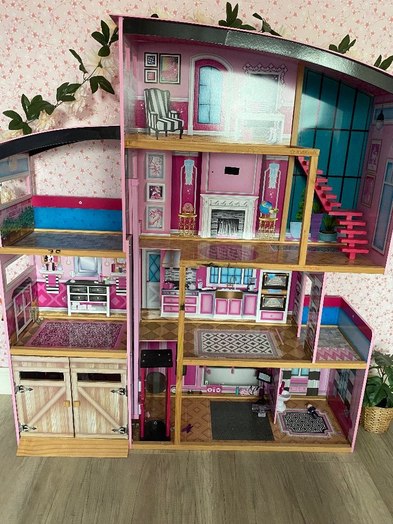 Poppen/barbiehuis, Kinderen en Baby's, Speelgoed | Poppen, Ophalen, Gebruikt