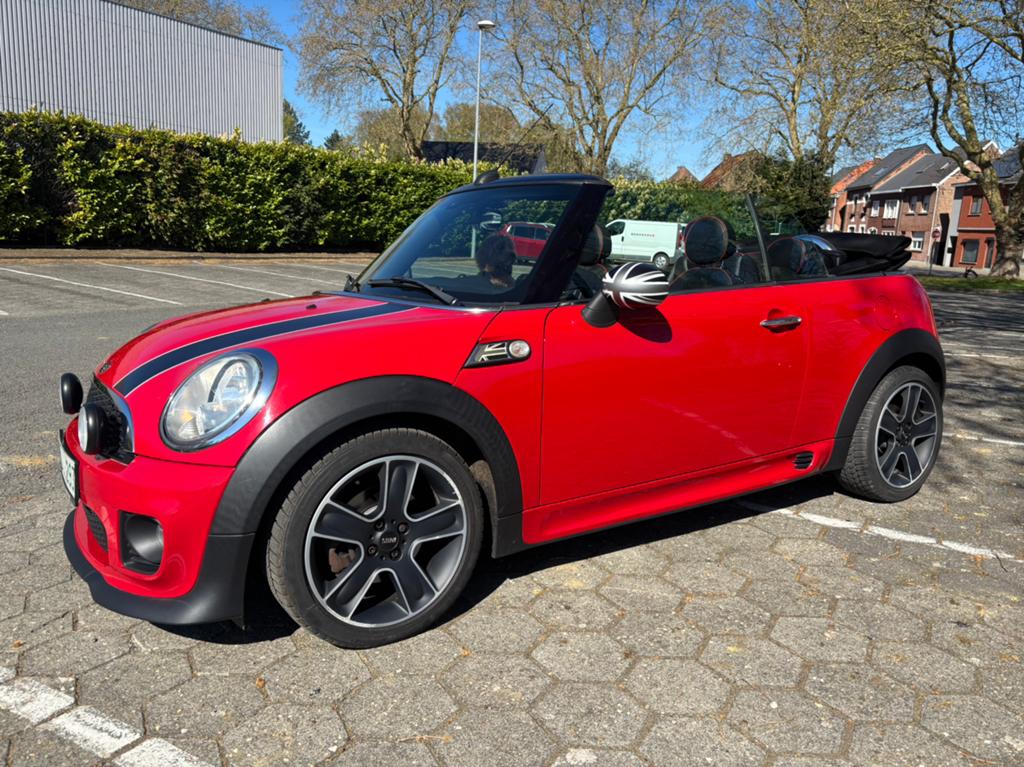 Exclusieve Mini Cabrio  John Cooper Works pakket.Top staat., Auto's, Mini, Voorwielaandrijving, 4 zetels, 4 cilinders, Cabriolet