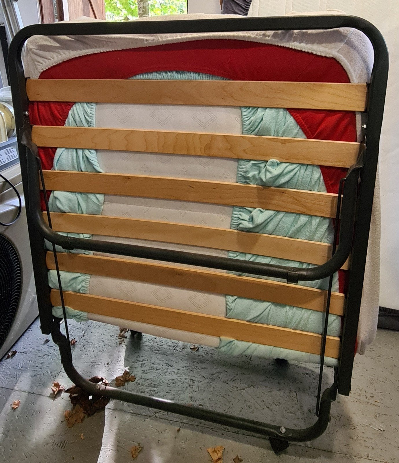 Opvouwbaar logeerbed inclusief matras 80x190 cm, Huis en Inrichting, Ophalen