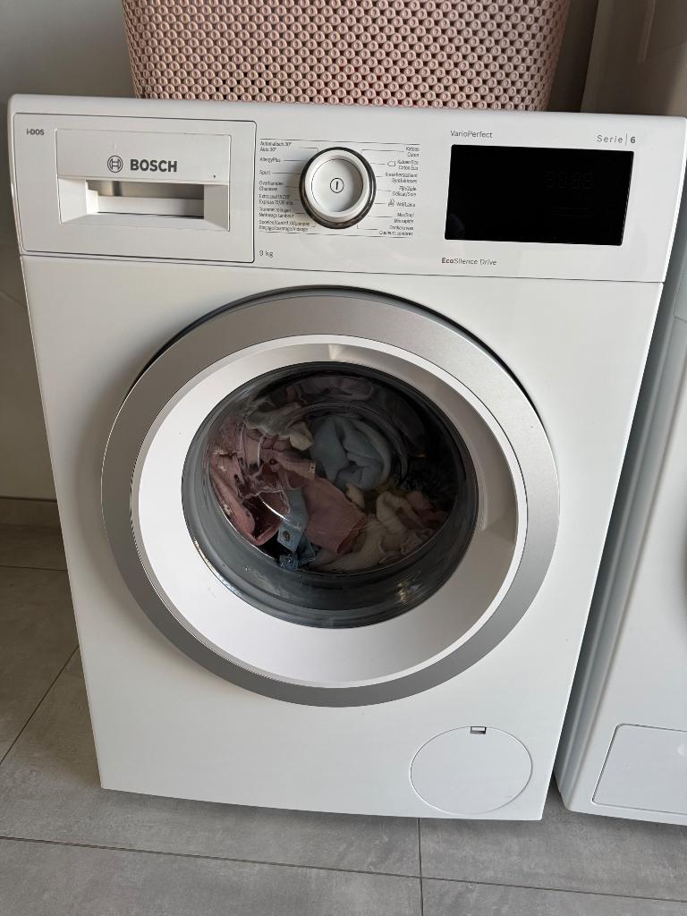 Wasmachine Bosch, Classe énergétique A ou plus économe, 1600 tours ou plus, Chargeur frontal, Enlèvement