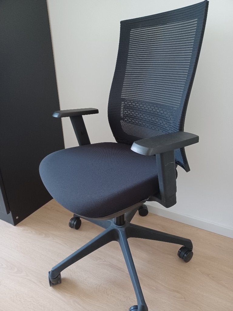 Bureaustoel Canillo Net, Huis en Inrichting, Bureaustoelen, Zwart, Ophalen of Verzenden, Zo goed als nieuw, Bureaustoel