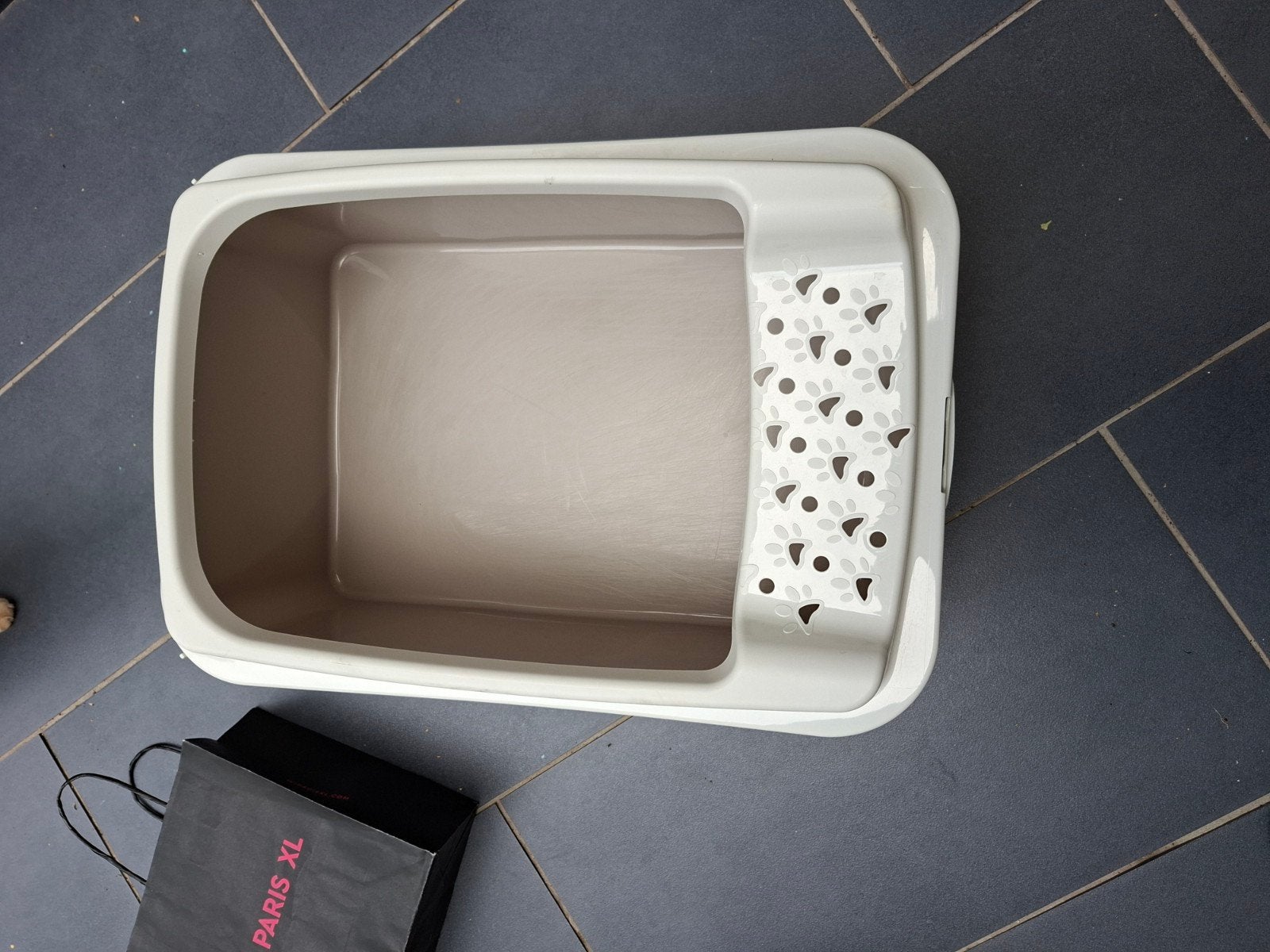 Kattenbak, Ophalen