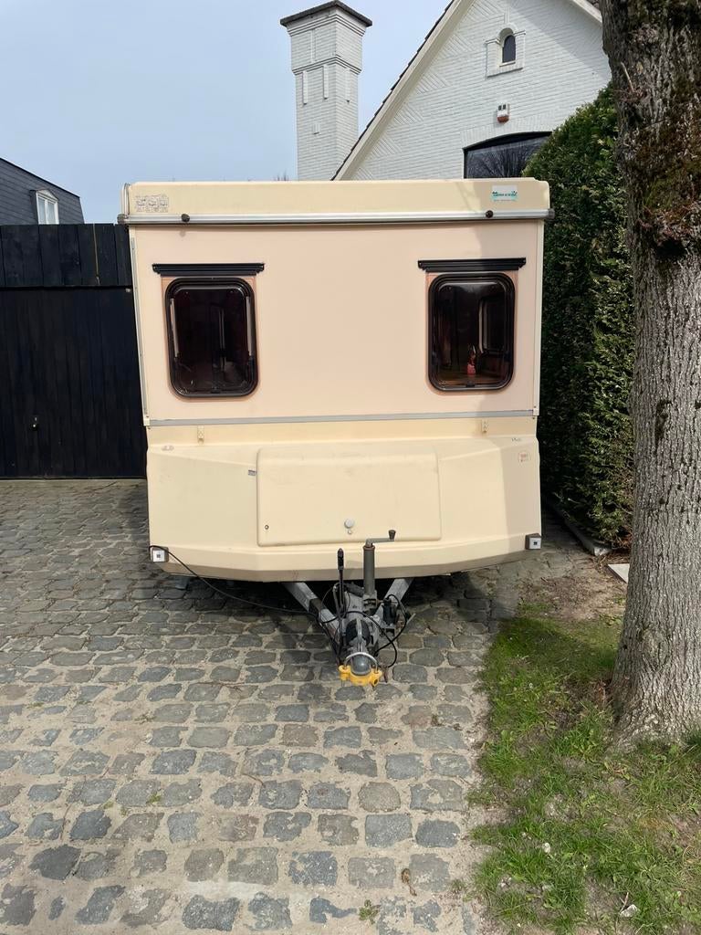 Toffe polyester plooicaravan esterel, Caravans en Kamperen, Rondzit, Esterel, Particulier, 500 - 750 kg