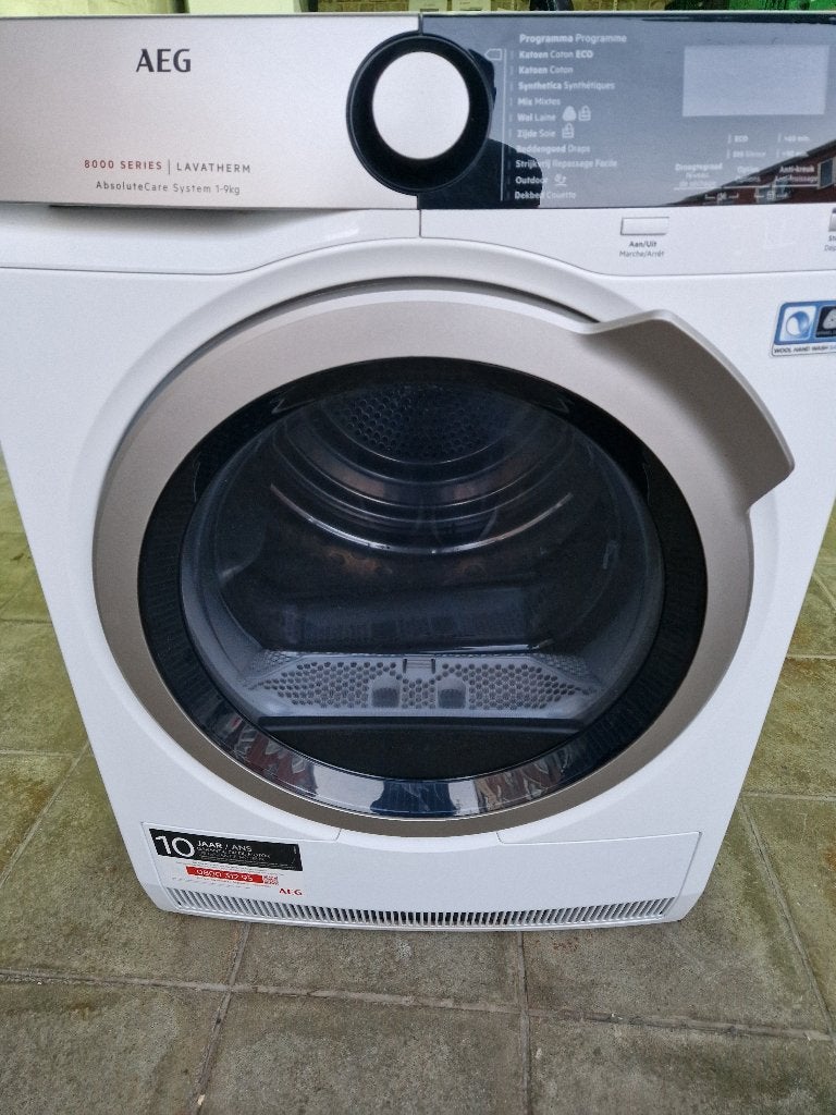 Sèche linge AEG . 9kg.  à chaleur A ++. Série 8000, Enlèvement, Comme neuf, Chargeur frontal