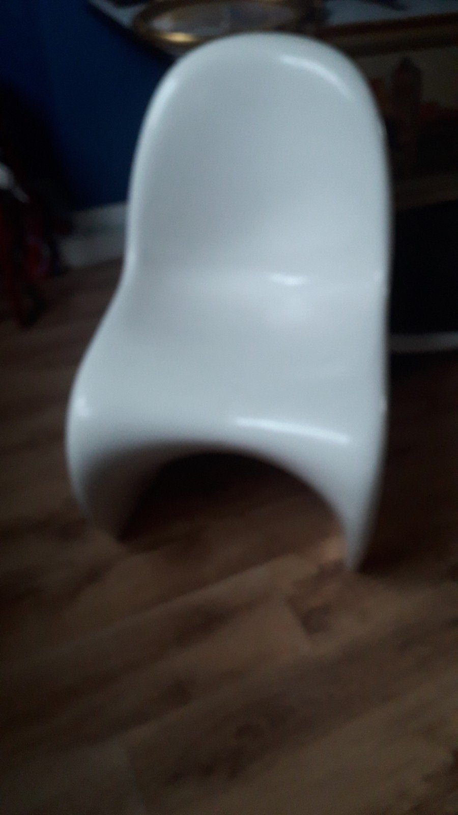 chaise penton, Enlèvement