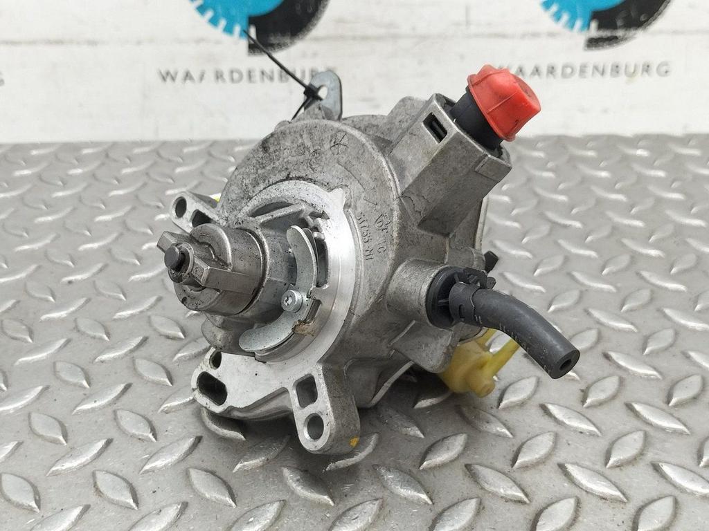 FORD FOCUS VACUUMPOMP 2017, Ophalen of Verzenden, Gebruikt, ARN erkend