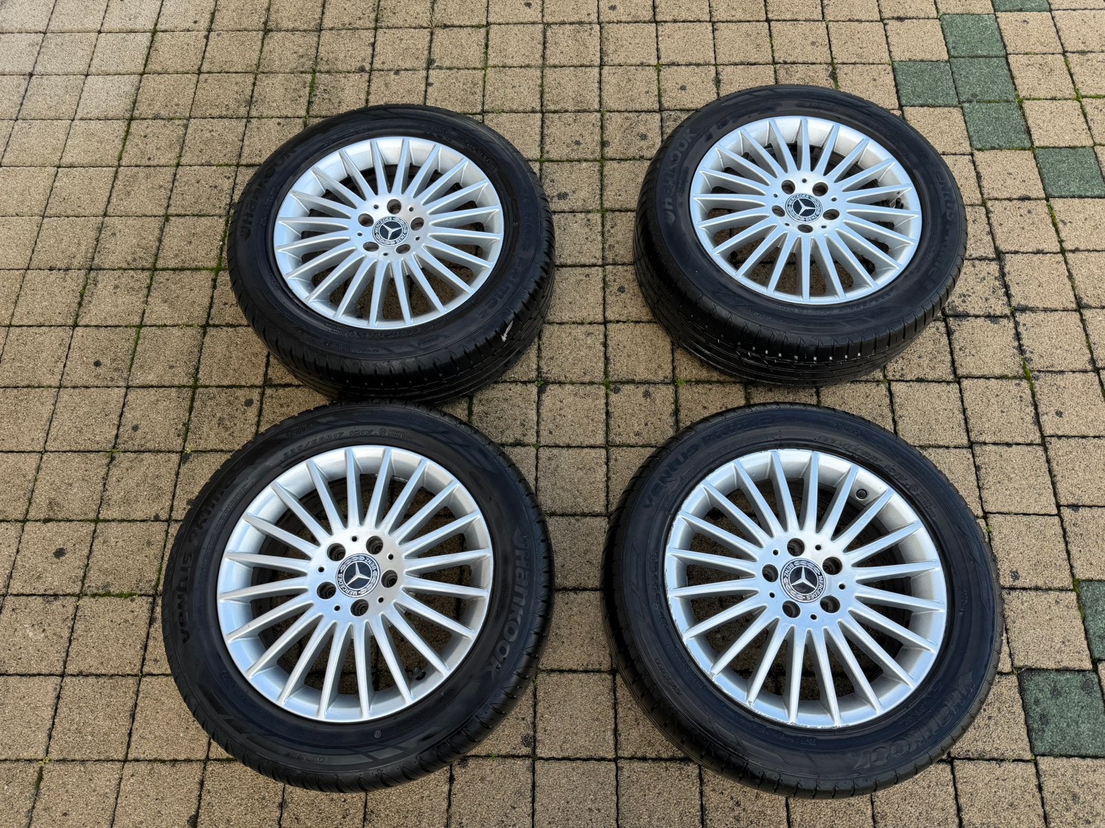 4x Originele Mercedes 17 inch velgen 7Jx17 ET51 W447, Auto-onderdelen, Ophalen, Banden en Velgen, 17 inch, Bestelwagen