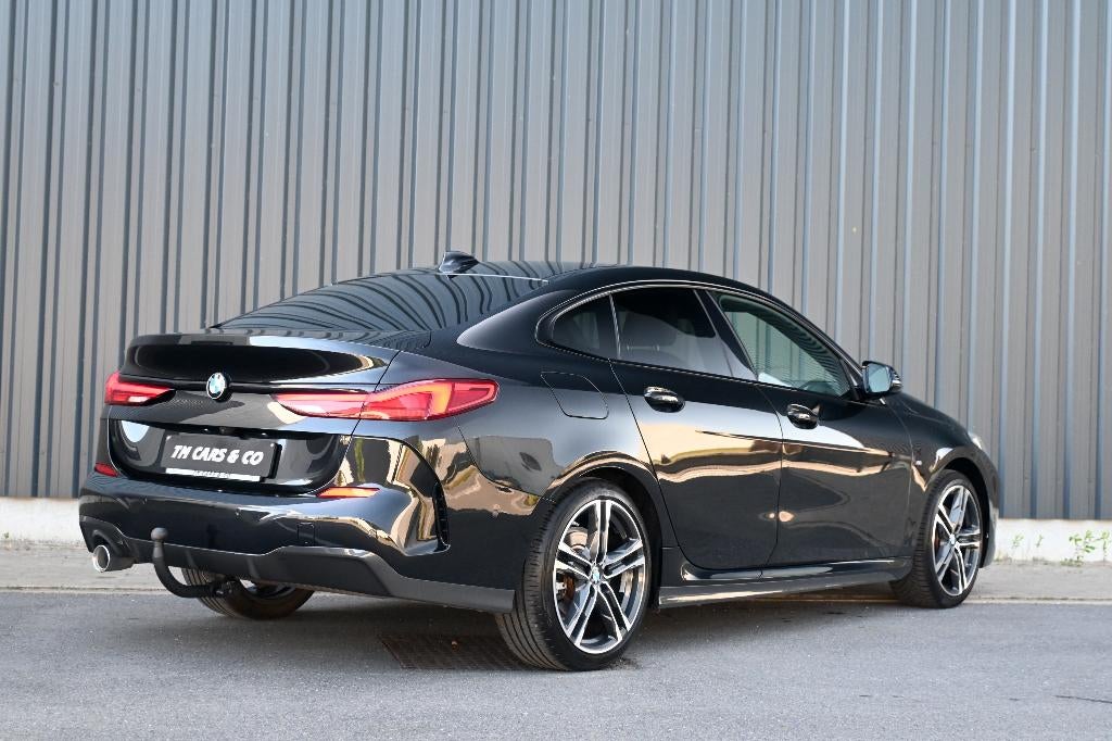 BMW 218iA M Grand coupé Cam, LED, Cruise, Carplay, DAB Leder, Auto's, BMW, 4 deurs, 2 Reeks, Zwart, Leder