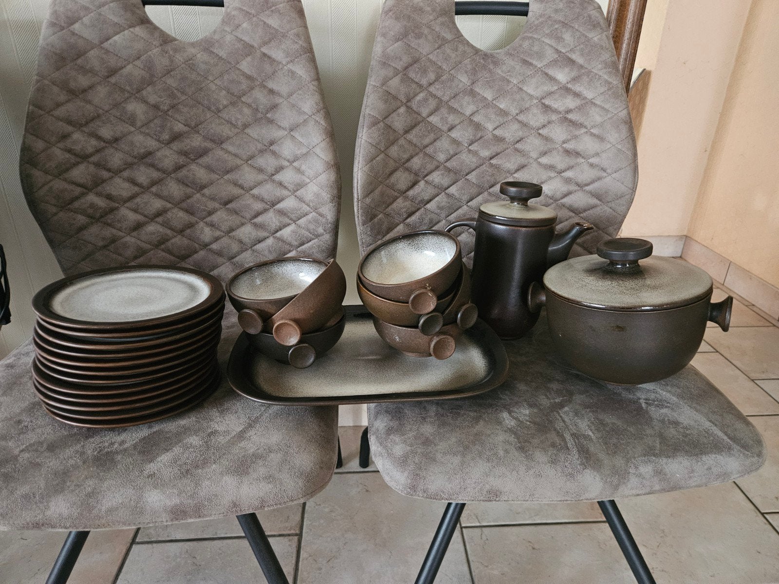 vaisselle, bols, assiettes, Enlèvement, Assiettes(s)