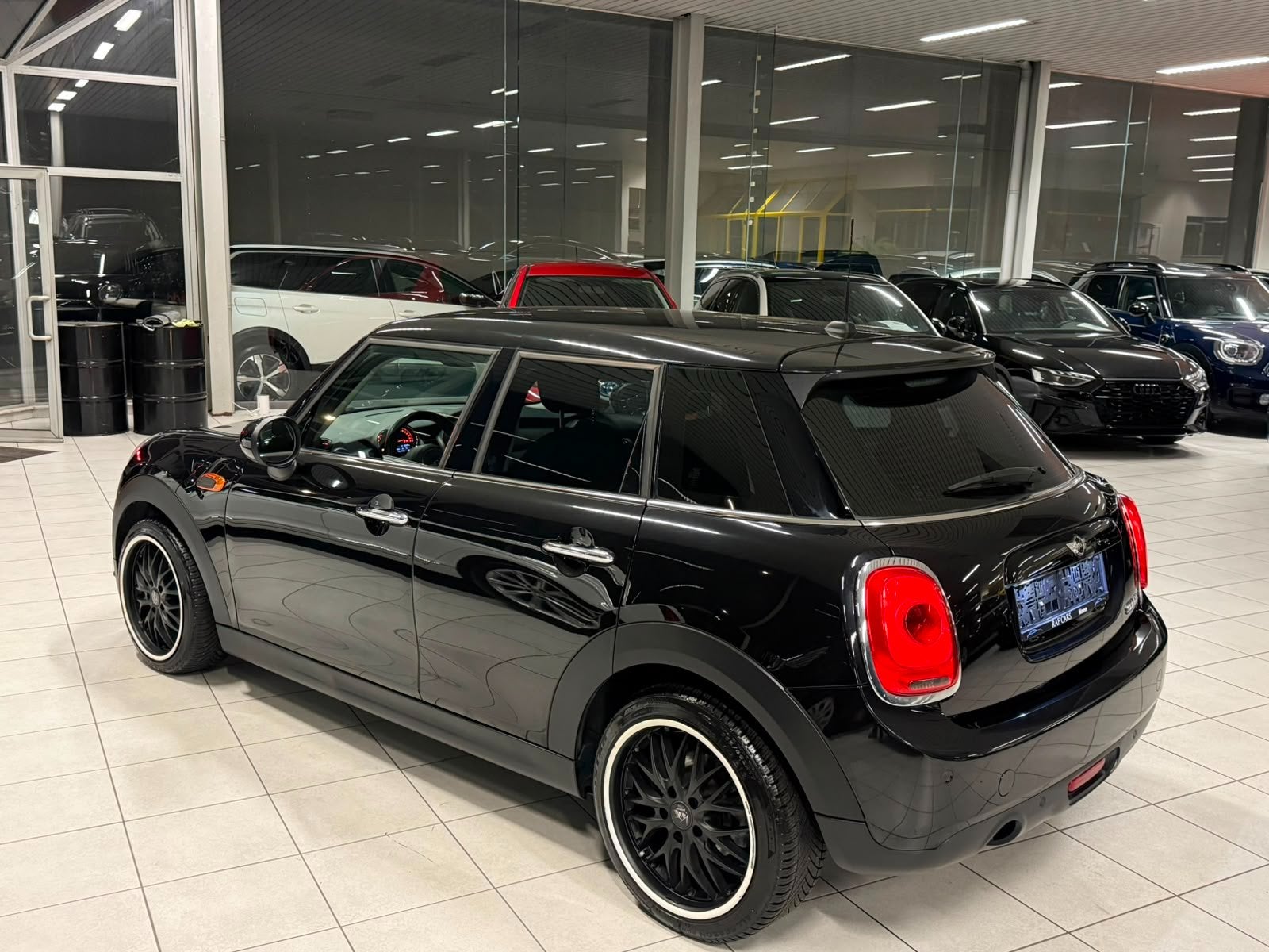 Mini Cooper 1.5i Essence 100kW Euro 6b, 100 kW, Achat, Euro 6, Entreprise