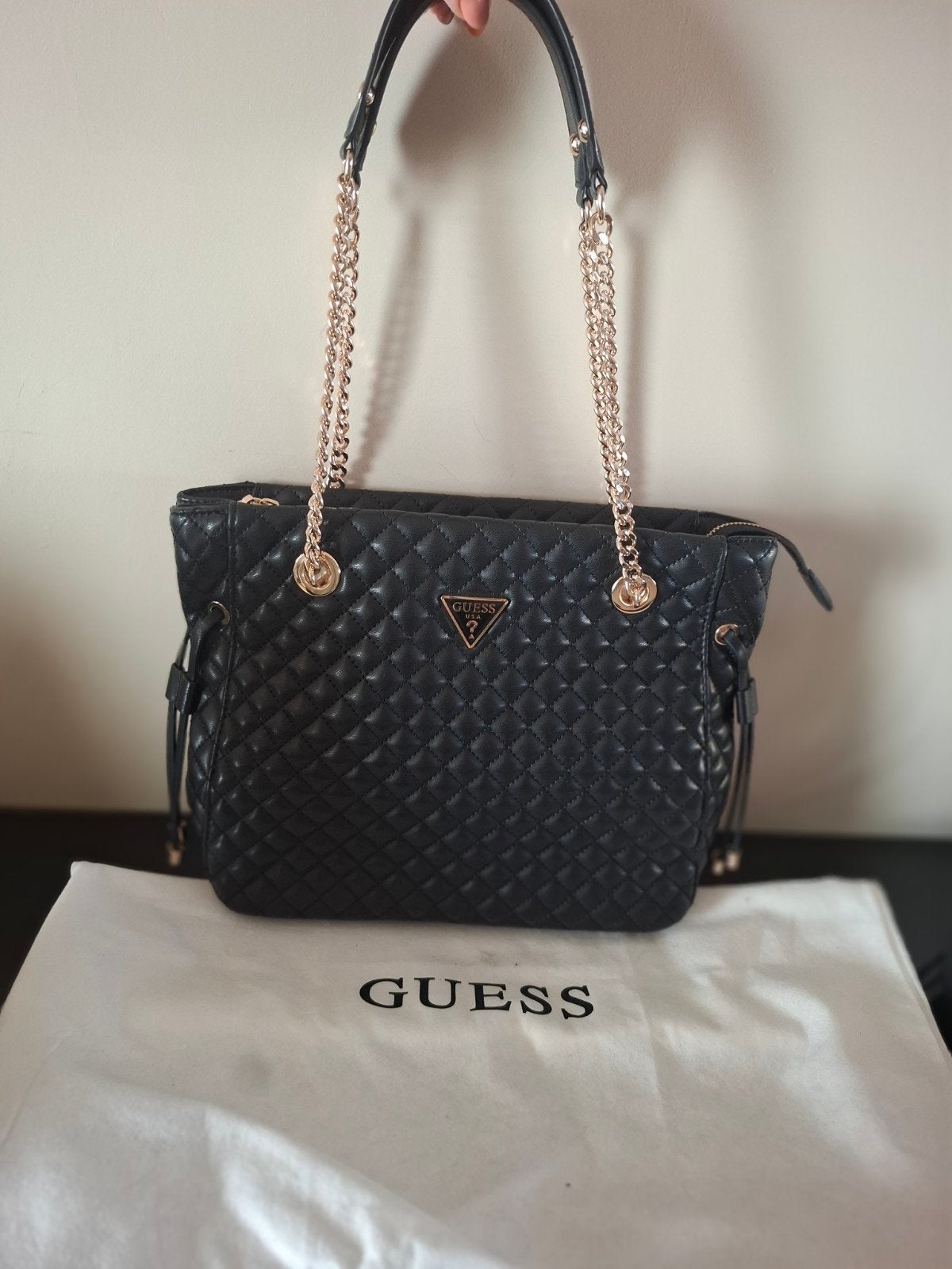 guess handtas ( nieuw), Handtassen en Accessoires, Overige merken, Zwart, Nieuw, Ophalen of Verzenden
