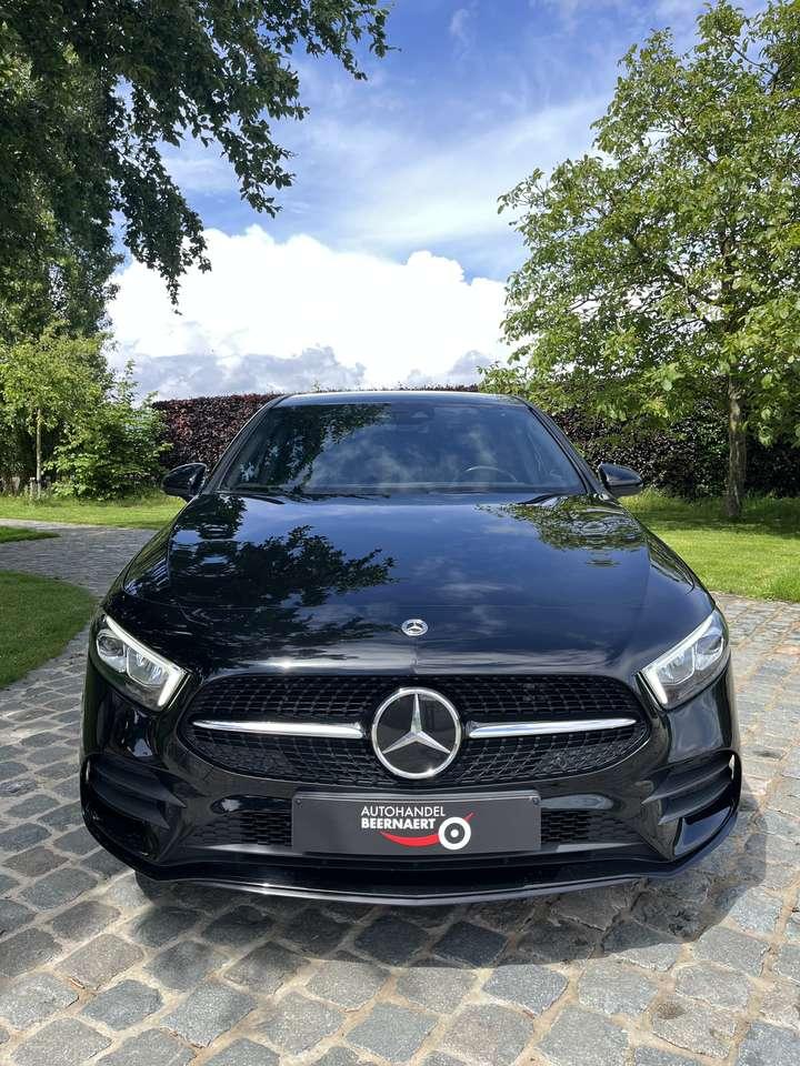 Mercedes-Benz A 250 e PHEV (EU6AP)/87600km/AMGpack/Pano/Led, Auto's, Mercedes-Benz, 32 g/km, Zwart, 0 kg, Zwart