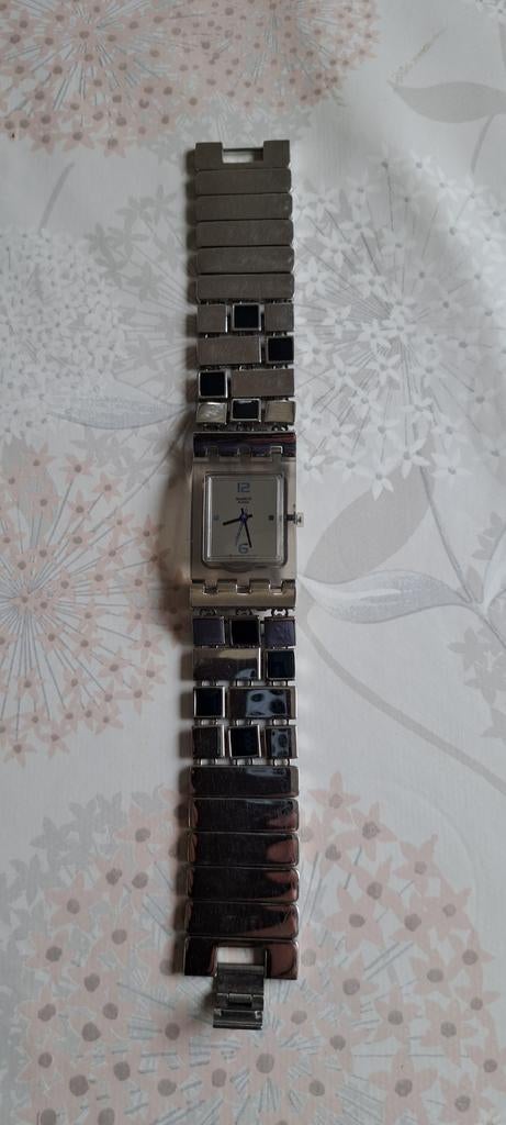 Dames horloge., Handtassen en Accessoires, Horloges | Dames, Ophalen, Swatch
