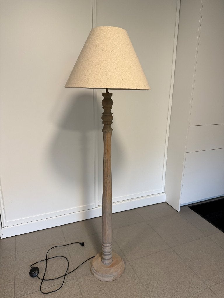 Staanlamp hout 160cm, Huis en Inrichting, Lampen | Vloerlampen, Ophalen, 150 tot 200 cm, Hout, Landelijk