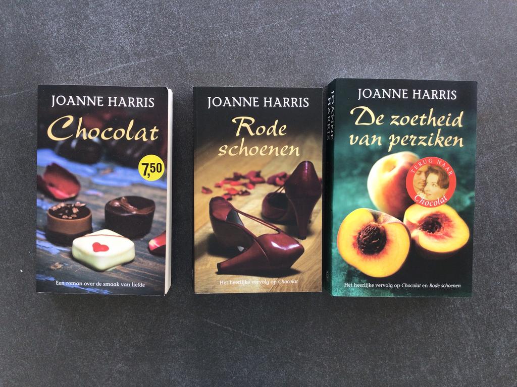 Joanne Harris boeken set, Ophalen of Verzenden, Gelezen