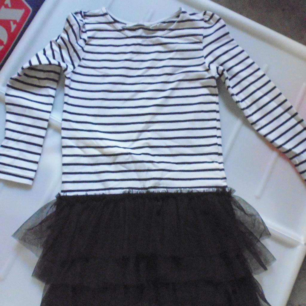 gestreept lang shirt m 140, Enfants & Bébés, Vêtements enfant | Taille 140, Enlèvement ou Envoi