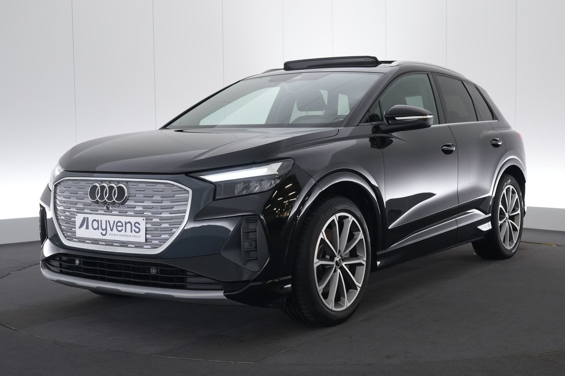 (2BWU202) AUDI Q4 E-TRON, Autres modèles, Achat, Carnet d'entretien, 5 portes