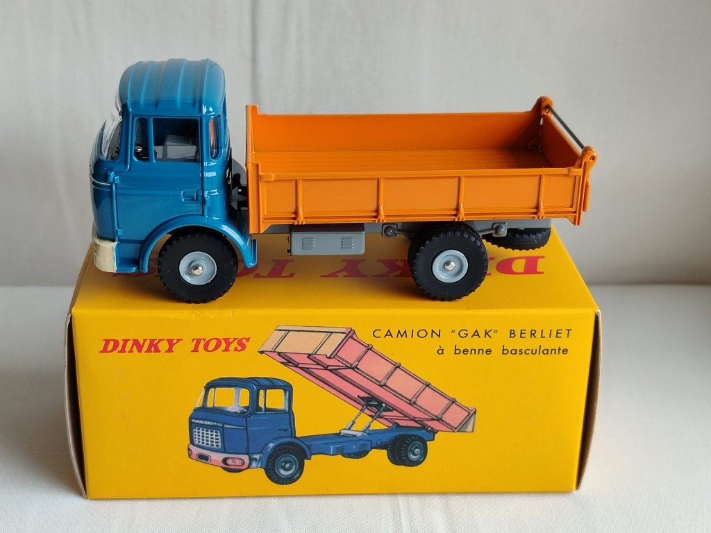 Dinky Atlas _ BERLIET GAK „kipper” _ ref. 585., Ophalen of Verzenden, Zo goed als nieuw, Bus of Vrachtwagen, Dinky Toys