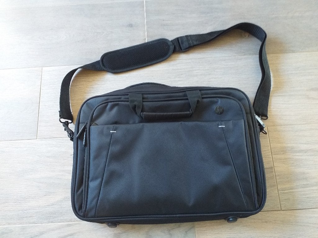 Laptoptas, Computers en Software, Laptoptassen, Ophalen of Verzenden, Zo goed als nieuw, Zwart