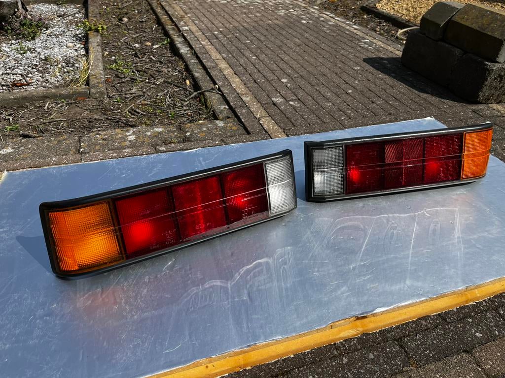 Opel Rekord E achterlichten, Ophalen, Opel